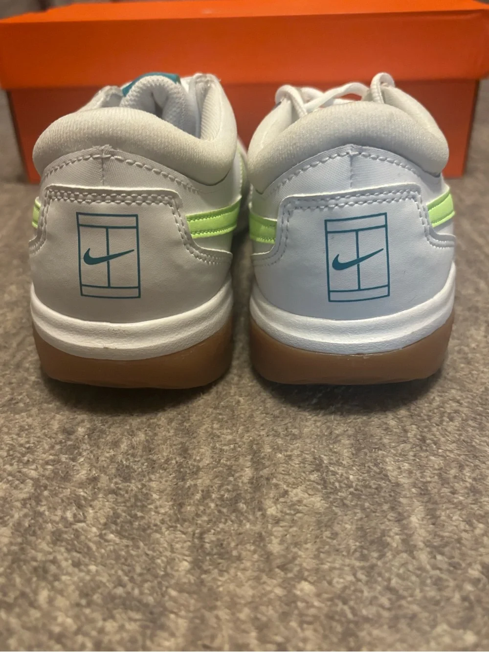 Nike womens W Nike Zoom Court Lite 3 RUNNING SHOES Women’s 8.5 NWB